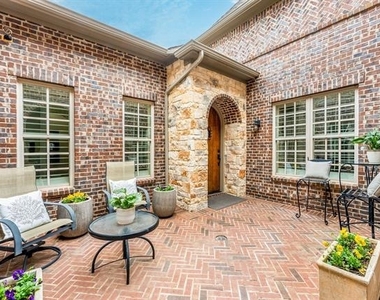 4001 Arches Lane - Photo Thumbnail 34