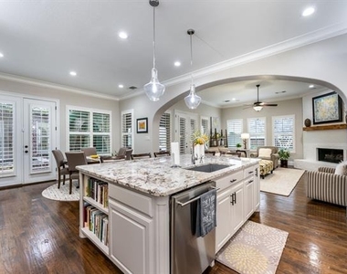 4001 Arches Lane - Photo Thumbnail 26