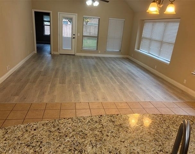 1116 Haskell Drive - Photo Thumbnail 1