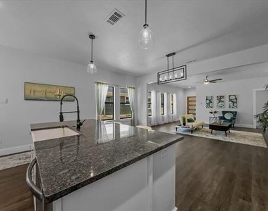 3612 Broken Bow Drive - Photo Thumbnail 4