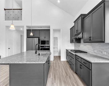 2410 Thavie Street - Photo Thumbnail 25