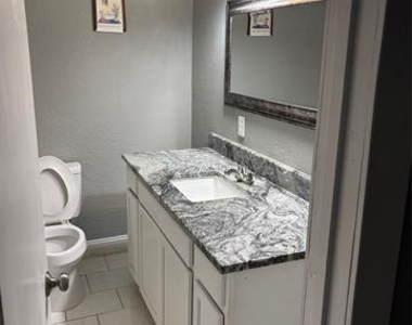12404 Sunland Street - Photo Thumbnail 8