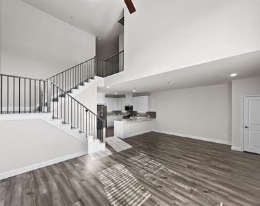 8876 Samara Street - Photo Thumbnail 5