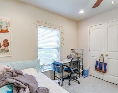 3704 Jeanette Drive - Photo Thumbnail 23