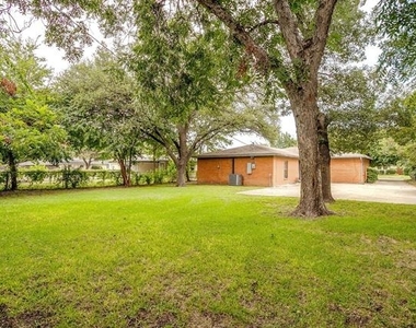 3704 Jeanette Drive - Photo Thumbnail 29