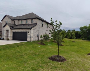 3403 Copperwood Drive - Photo Thumbnail 1