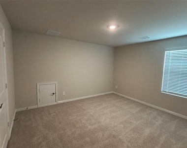 3403 Copperwood Drive - Photo Thumbnail 15