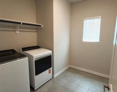 3403 Copperwood Drive - Photo Thumbnail 22