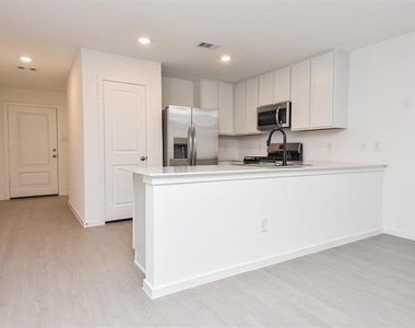 29023 Pearl Barley Way - Photo Thumbnail 7