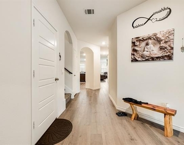7205 Bledington Lane - Photo Thumbnail 2