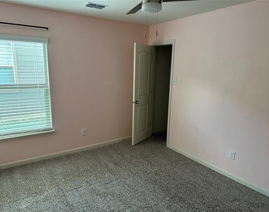 13624 Mineral Road - Photo Thumbnail 6