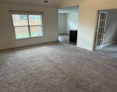 13624 Mineral Road - Photo Thumbnail 9