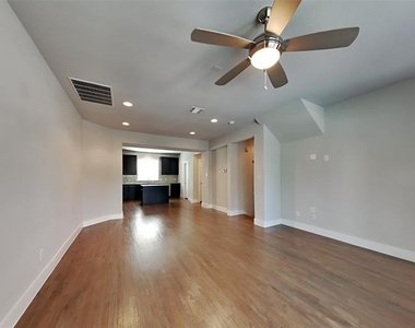 1318 Palm Springs Lane - Photo Thumbnail 2