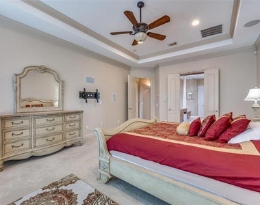 604 Promontory Drive - Photo Thumbnail 15