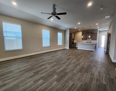 2309 Ruff Road - Photo Thumbnail 11