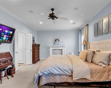 5527 Mccommas Boulevard - Photo Thumbnail 15