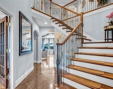 5527 Mccommas Boulevard - Photo Thumbnail 7