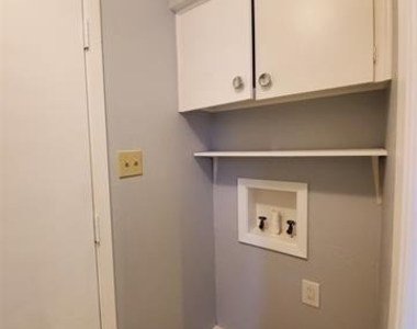 1200 Bryn Mawr Place - Photo Thumbnail 21
