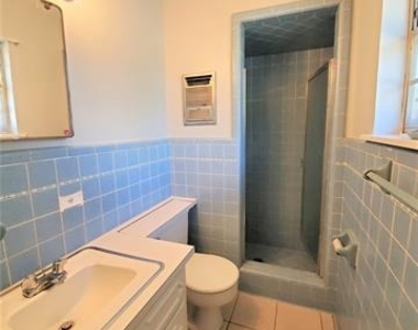 1200 Bryn Mawr Place - Photo Thumbnail 34