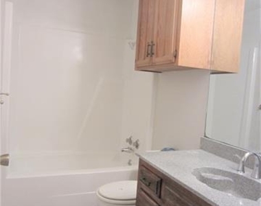 2308 Birchbrook Court - Photo Thumbnail 15