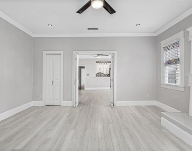 4719 Junius Street - Photo Thumbnail 4