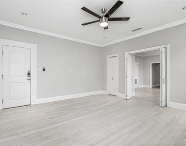 4719 Junius Street - Photo Thumbnail 7