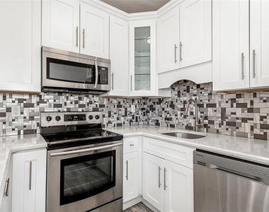 4719 Junius Street - Photo Thumbnail 18