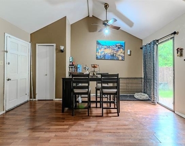 434 Pogue Street - Photo Thumbnail 4