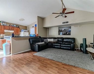 434 Pogue Street - Photo Thumbnail 1