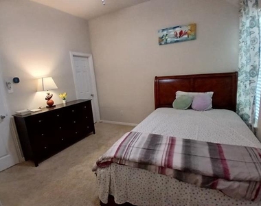 2642 Calmwood Drive - Photo Thumbnail 15