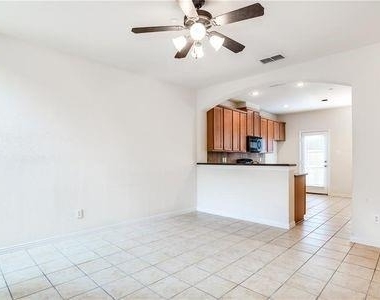 7933 Hannah Street - Photo Thumbnail 3