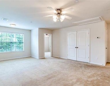 7933 Hannah Street - Photo Thumbnail 9