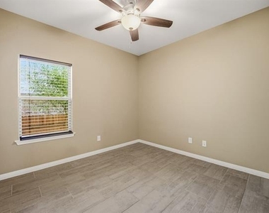 1316 Liberty Street - Photo Thumbnail 14