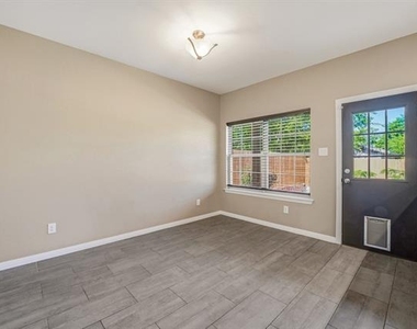 1316 Liberty Street - Photo Thumbnail 7