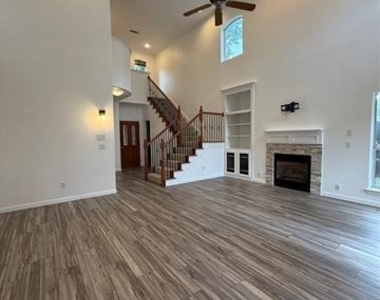 5735 Richmond Avenue - Photo Thumbnail 22