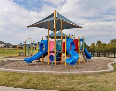 253 Gill Point Lane - Photo Thumbnail 37