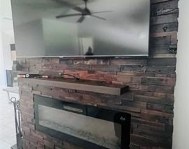 16729 Milwaukee Street - Photo Thumbnail 10