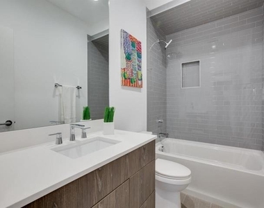 4310 Merrell Road - Photo Thumbnail 19