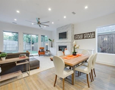 4310 Merrell Road - Photo Thumbnail 4