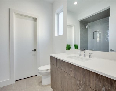 4310 Merrell Road - Photo Thumbnail 16