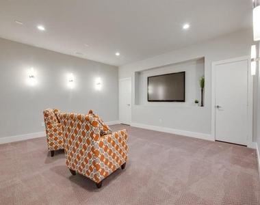4310 Merrell Road - Photo Thumbnail 14