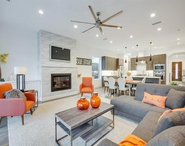 4310 Merrell Road - Photo Thumbnail 6