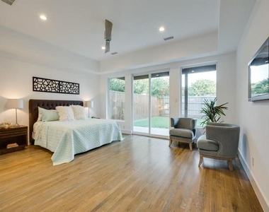 4310 Merrell Road - Photo Thumbnail 8