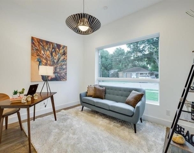 4310 Merrell Road - Photo Thumbnail 2