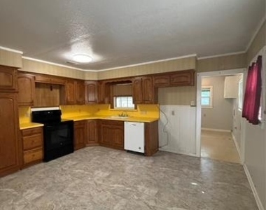 223 W Jefferson Street - Photo Thumbnail 3