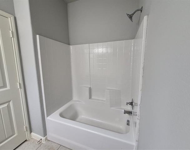 8050 Privet Street - Photo Thumbnail 18