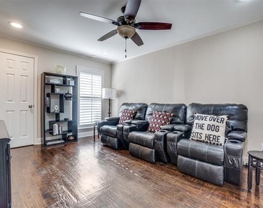 5604 Covehaven Drive - Photo Thumbnail 18