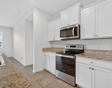 10552 Sw Toren Way - Photo Thumbnail 12