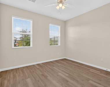 10552 Sw Toren Way - Photo Thumbnail 24