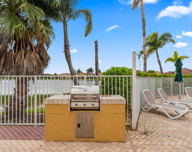 10552 Sw Toren Way - Photo Thumbnail 42